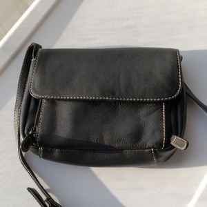 Black leather crossbody purse